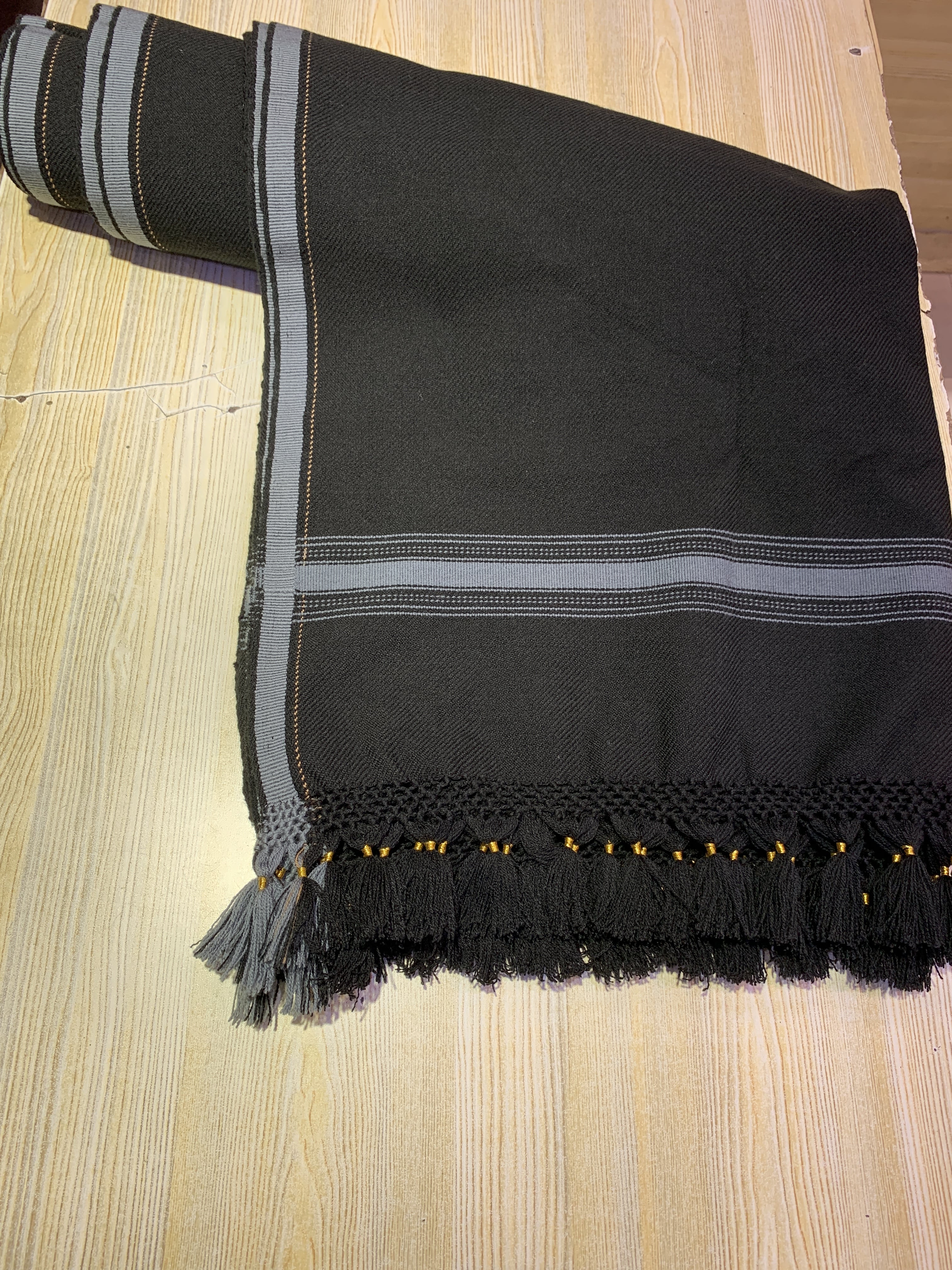 100% Handmade Pashmina Shawl For Men